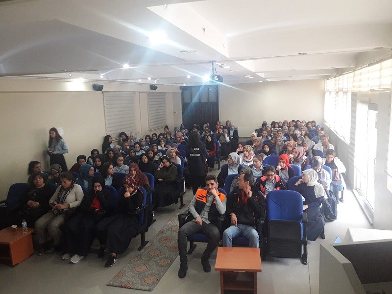  Şehit Yıldız Gürsoy Kız Anadolu İmam Hatip Lisesi ’nde Eğitim  29 Kasım 2019 tarihinde Edirne  Şehit Yıldız Gürsoy Kız Anadolu 4